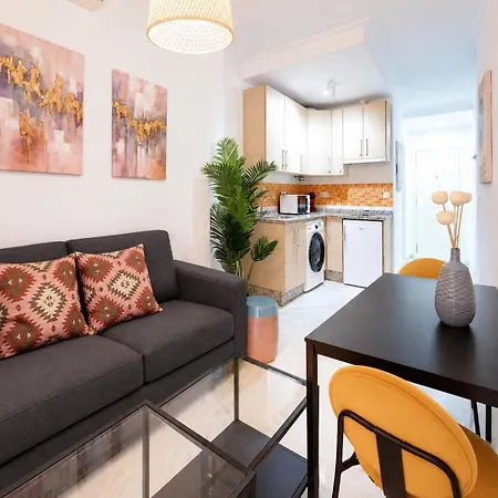 Capitan One-bedroom Center & By 10tosea Appartement Fuengirola
