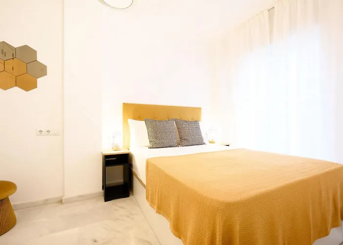 Appartement Capitan, 1 Bedromm, Center & By 10tsea *
