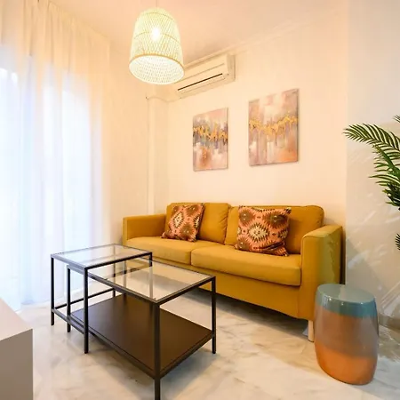 Appartement Capitan, 1 Bedromm, Center & By 10tsea