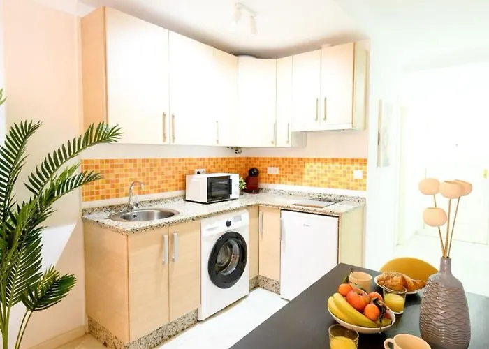 Capitan, 1 Bedromm, Center & By 10tsea